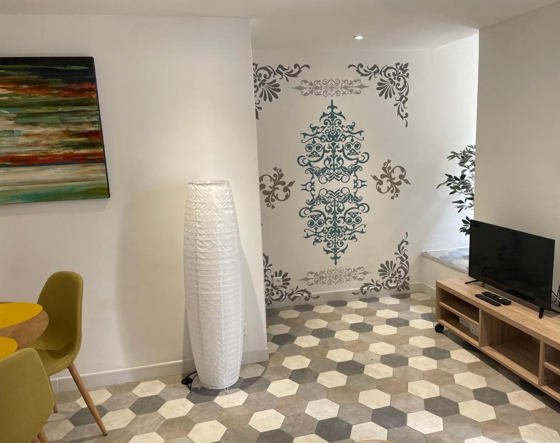 Appartement F2 Duplex サルテーヌ エクステリア 写真